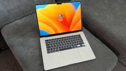 Mac Book